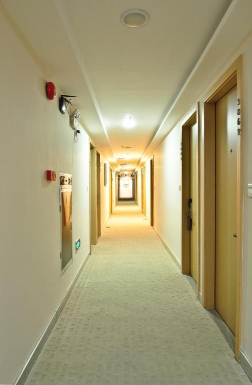 Sealy Hotel, Гуанджоу Екстериор снимка